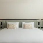 Miramar Gl - Preferred & - Newly Renovated 5*