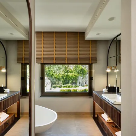 Miramar Gl - Preferred & - Newly Renovated 5*
