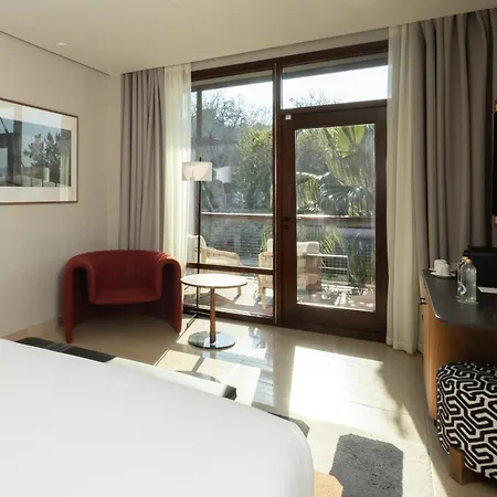 Miramar Gl - Preferred & - Newly Renovated Hotel