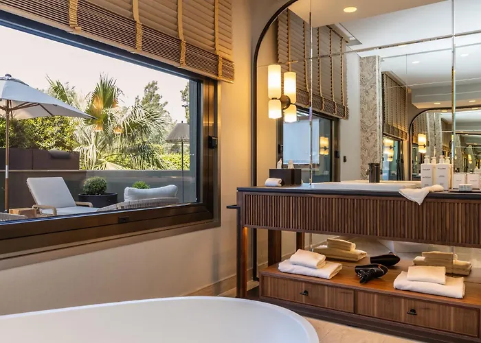 Miramar Gl - Preferred & - Newly Renovated