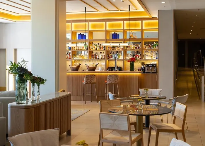 Miramar Gl - Preferred & - Newly Renovated 5*