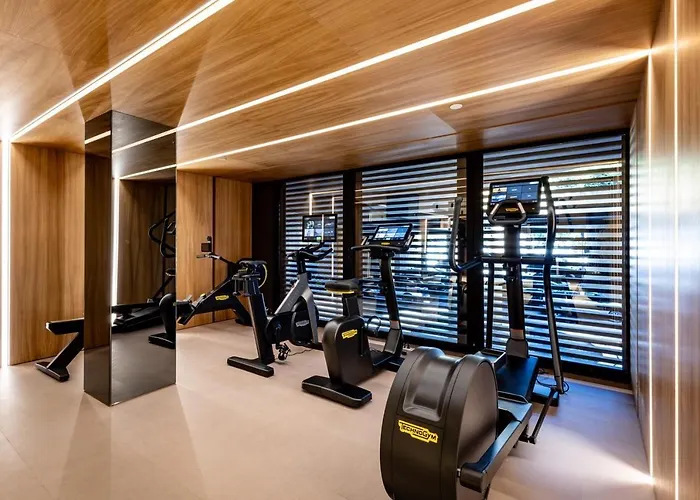 Miramar Gl - Preferred & - Newly Renovated 5*