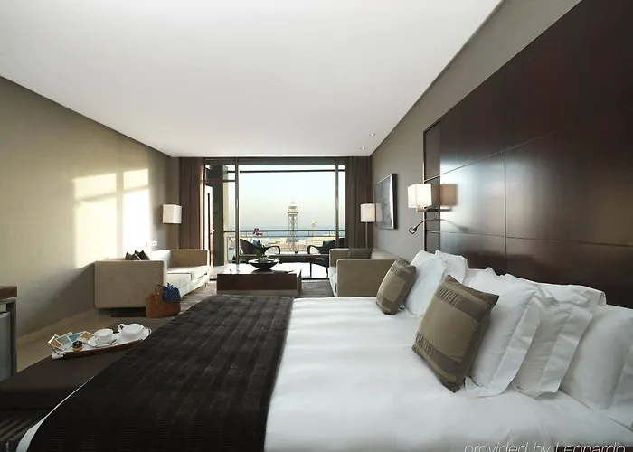 Отель Miramar Gl - Preferred & - Newly Renovated Барселона