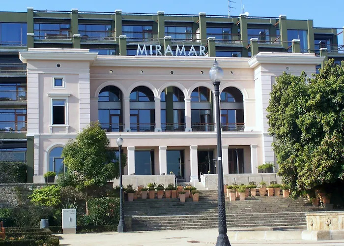 Miramar Gl - Preferred & - Newly Renovated