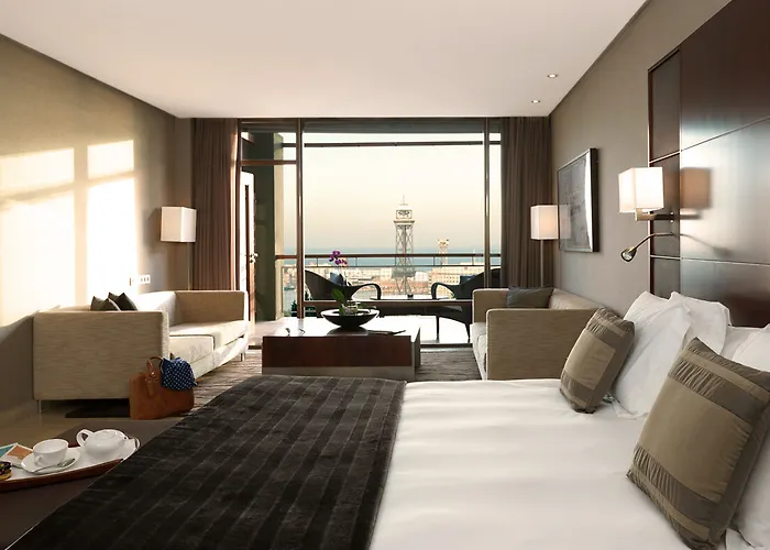 Отель Miramar Gl - Preferred & - Newly Renovated 5*